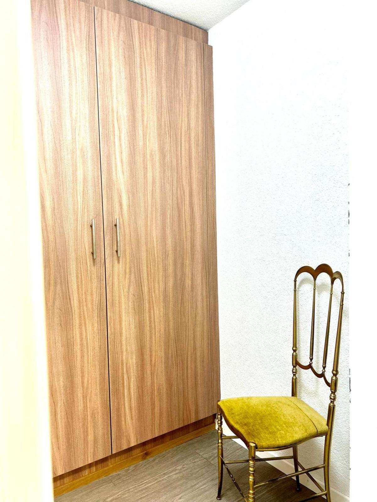 Little Penthouse **** Apartman Dietikon Kültér fotó